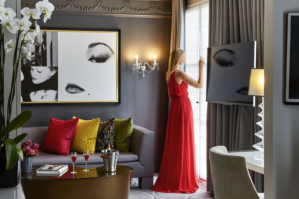 sofitel paris le faubourg