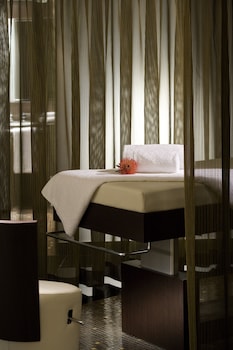 sofitel paris le faubourg