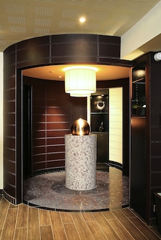 sofitel paris le faubourg