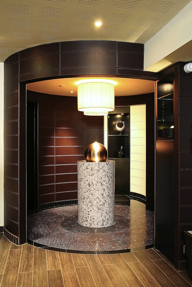 sofitel paris le faubourg