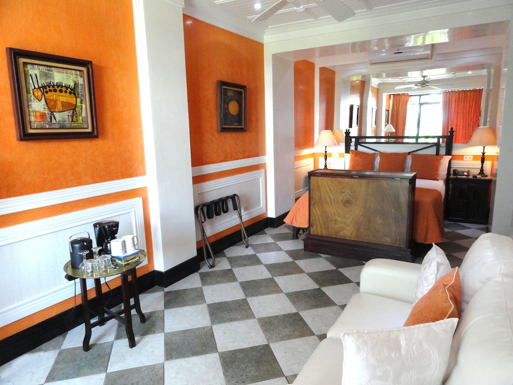 villa caletas