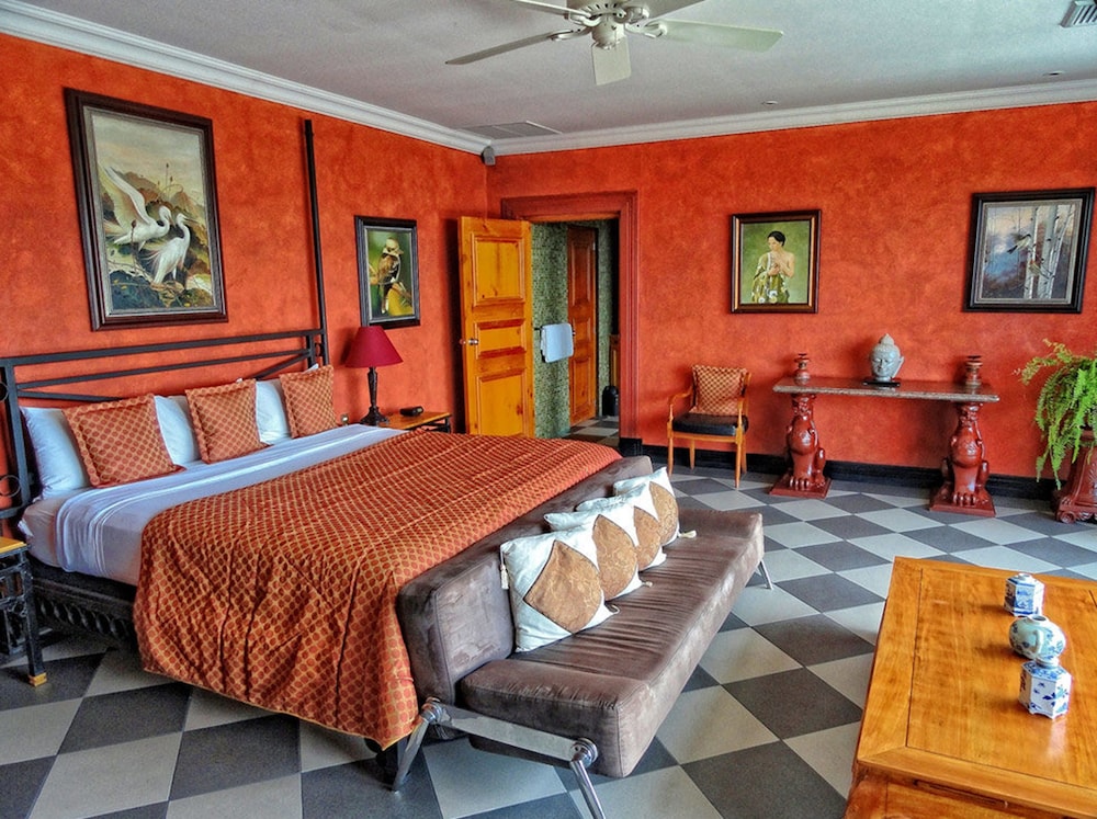 villa caletas
