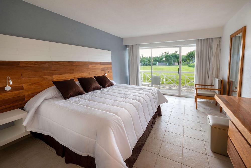 viva fortuna beach by wyndham a trademark all inclusive