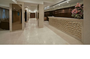 Hotel Heritage,,3 star