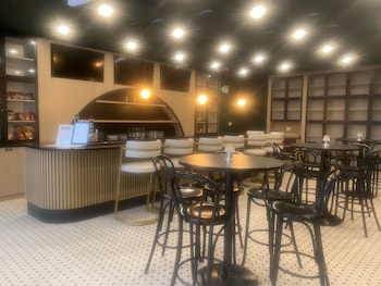 doubletree by hilton calgary north