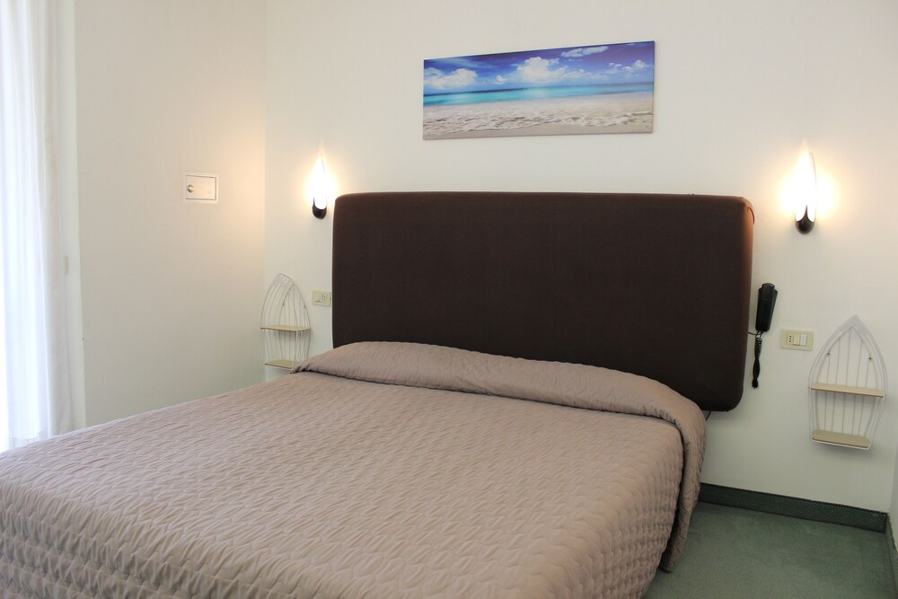 hotel everest arco