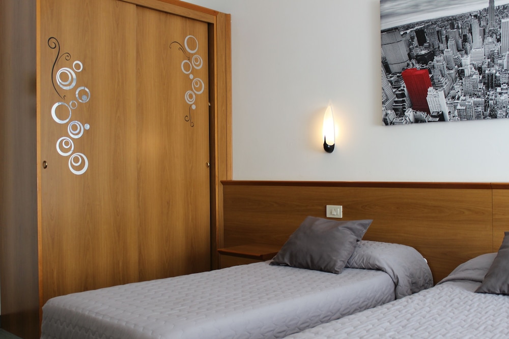 hotel everest arco