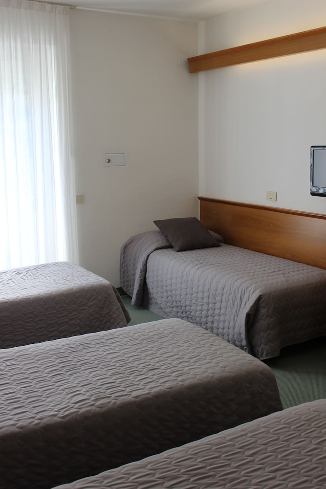 hotel everest arco