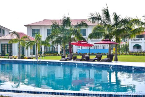 resort titli