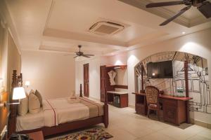 resort titli