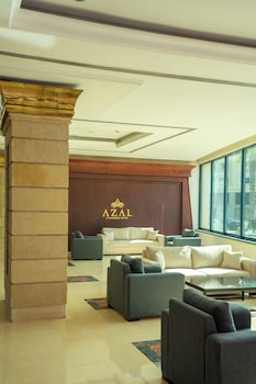 azal pyramids hotel