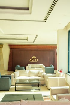 azal pyramids hotel