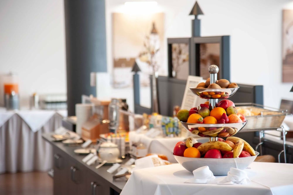 metropol hotel garni