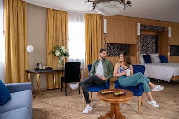 dream castle fabulous hotels group