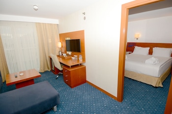 holiday inn istanbul city