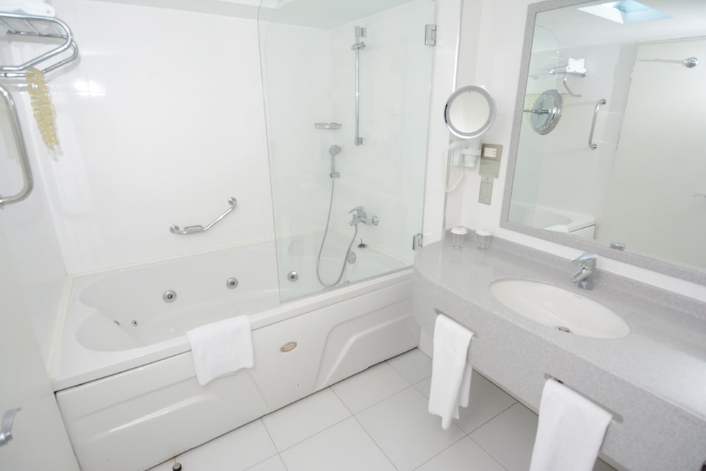 holiday inn istanbul city