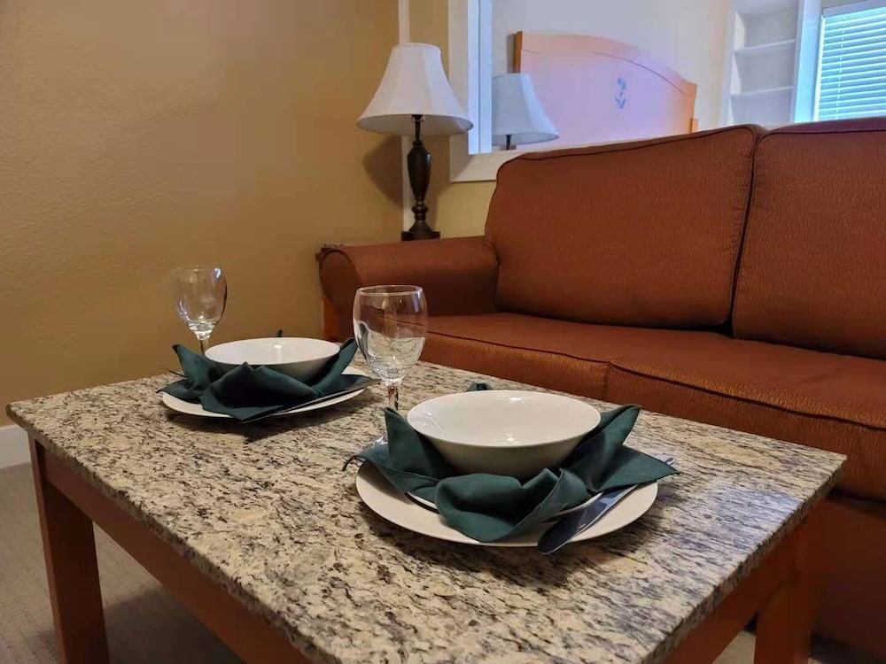 abercorn inn vancouver airport