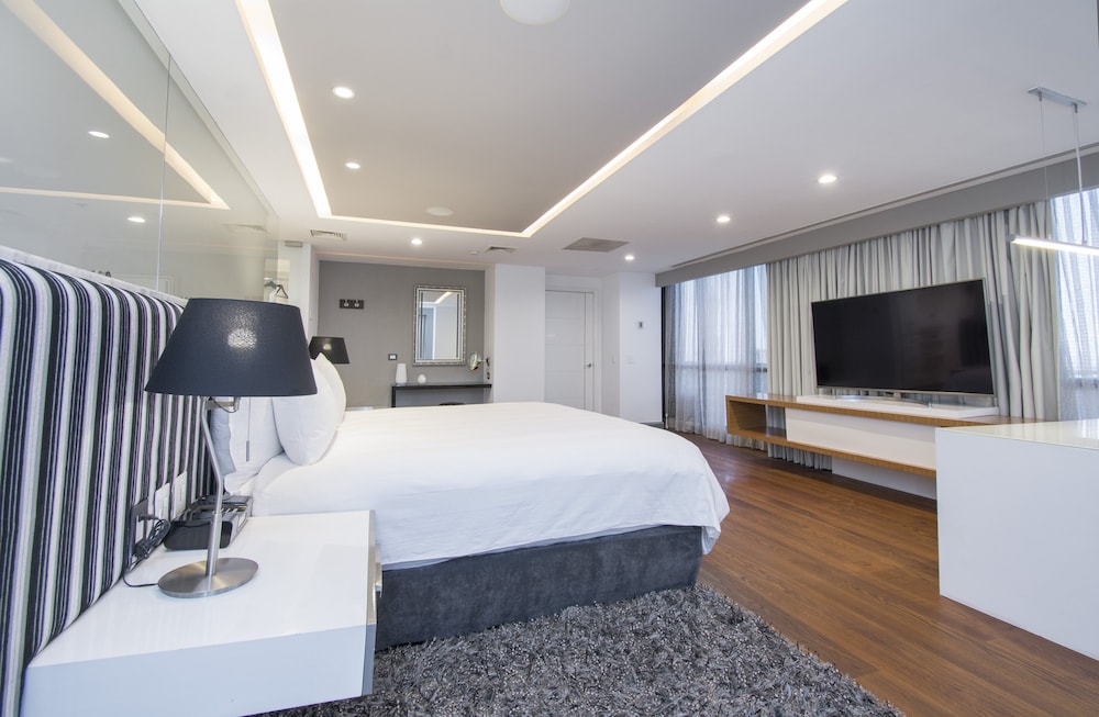 intercontinental presidente guadalajara