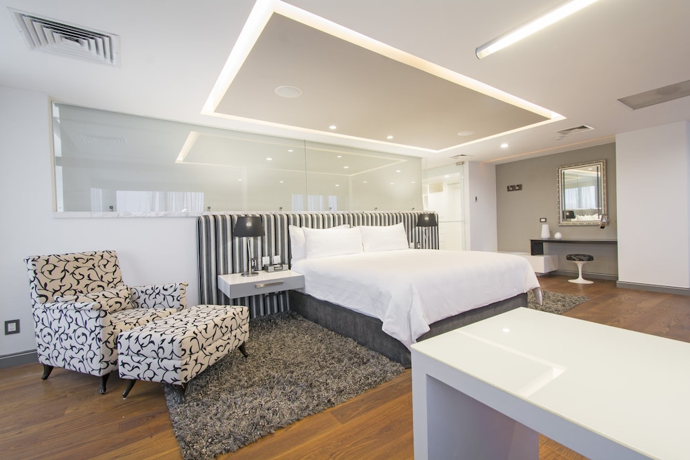 intercontinental presidente guadalajara