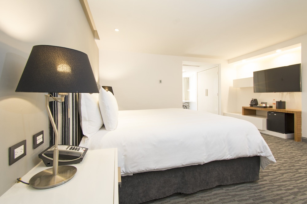 intercontinental presidente guadalajara