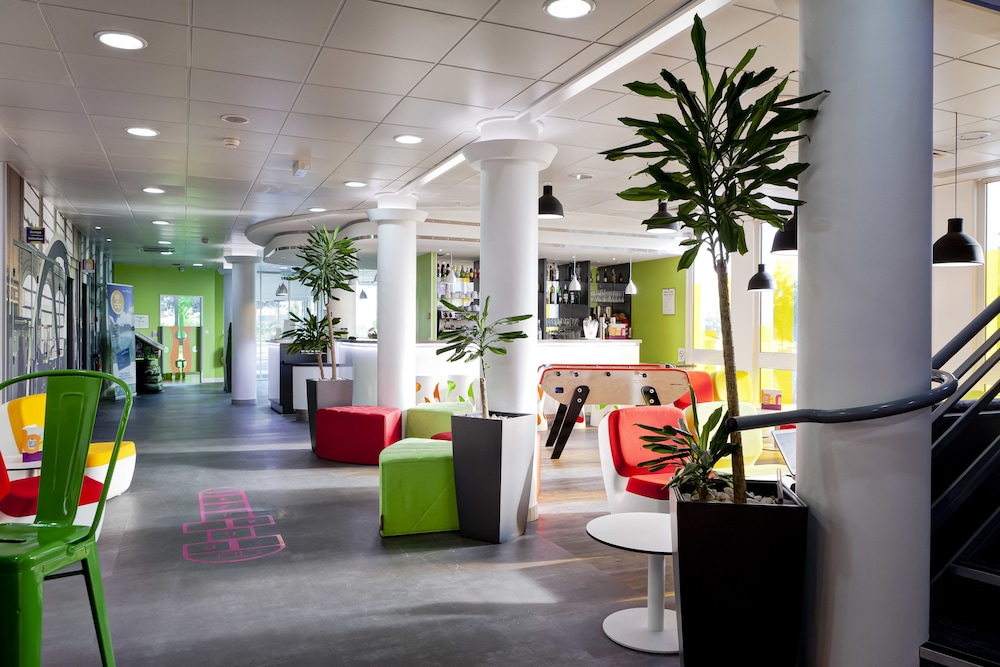 ibis styles lyon villeurbanne le parc de la tete dor