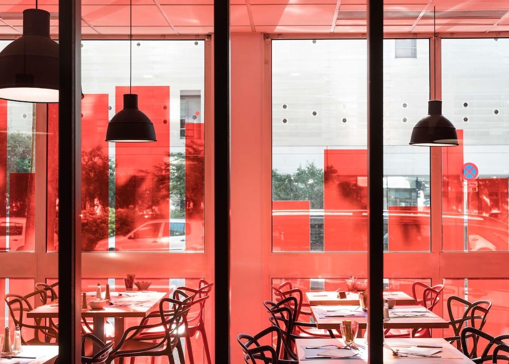 ibis styles lyon villeurbanne le parc de la tete dor