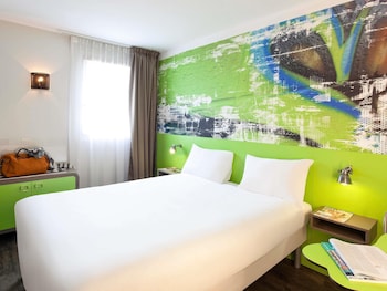 ibis styles lyon villeurbanne le parc de la tete dor