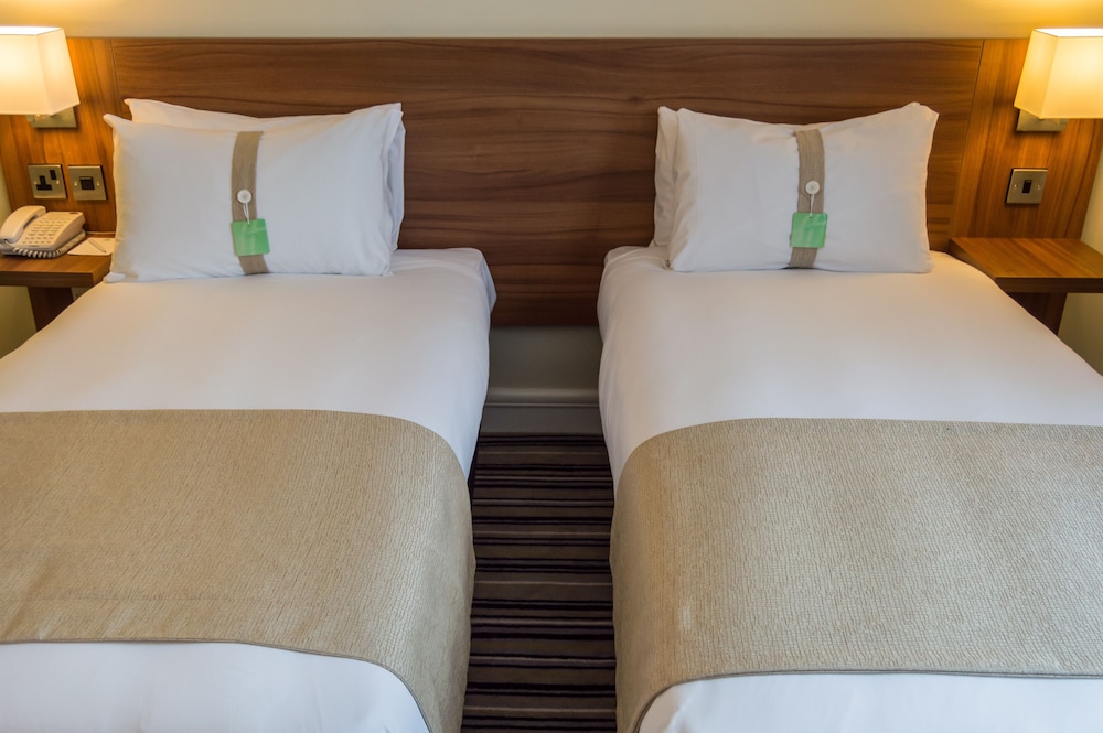 holiday inn leeds garforth