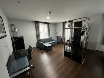 holiday inn express dallas downtown