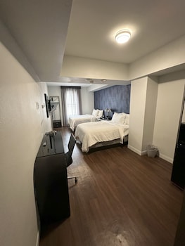 holiday inn express dallas downtown