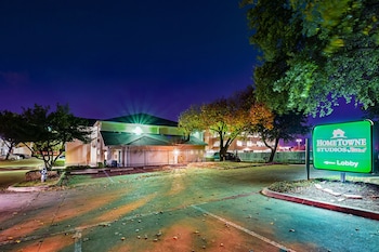 hometowne studios dallas north addison tollway