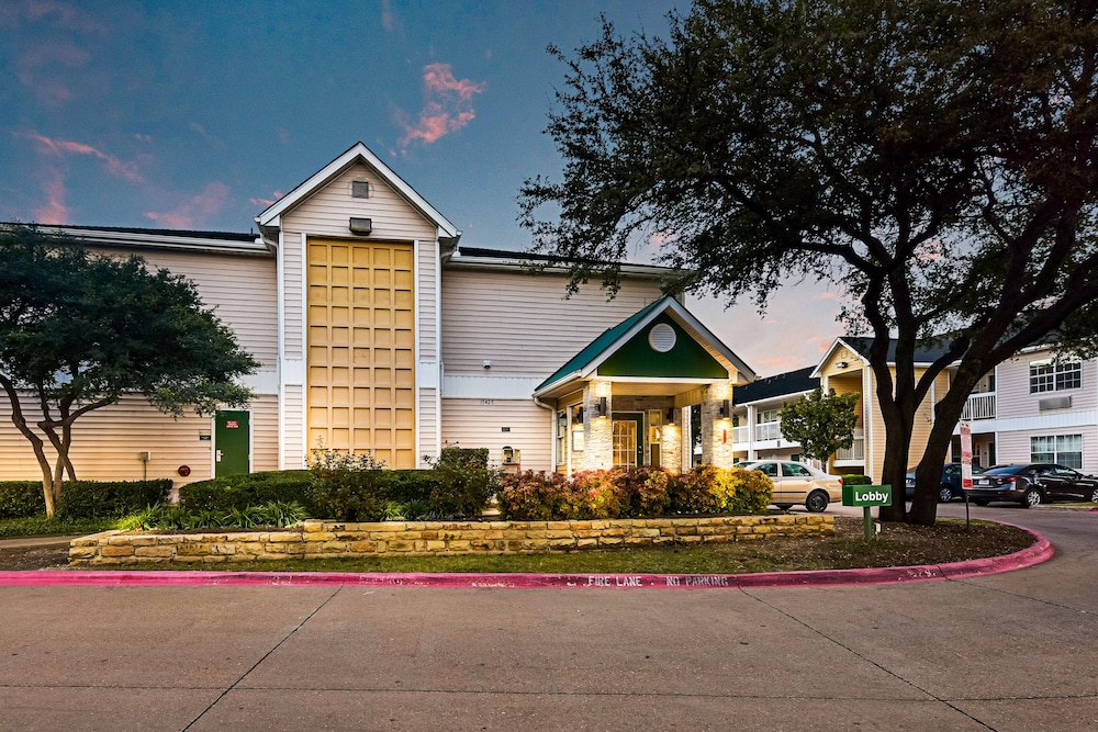 hometowne studios dallas north addison tollway