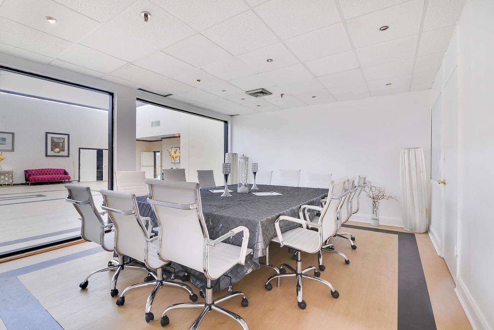 chateau mar golf resort