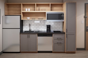 candlewood suites houston stafford