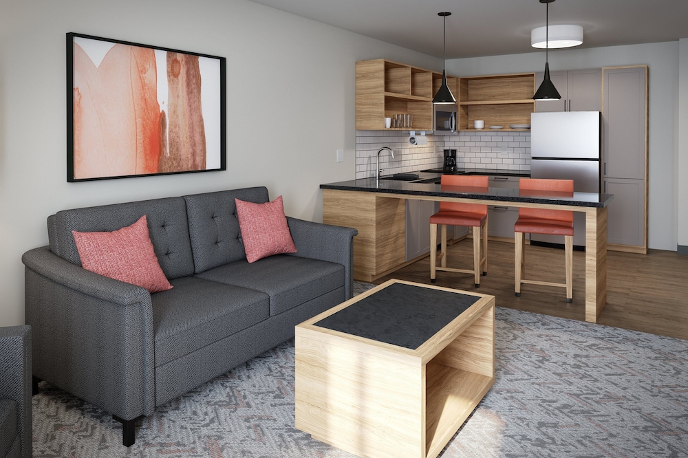 candlewood suites houston stafford