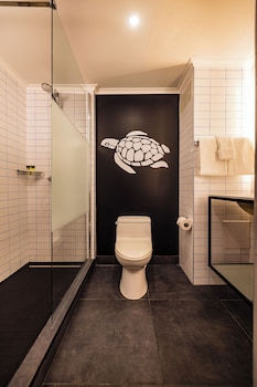 tryp by wyndham aruba adults only hotel