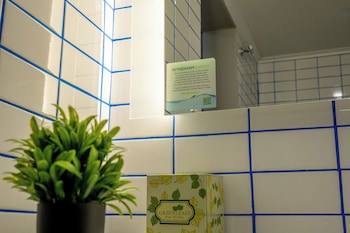 tryp by wyndham aruba adults only hotel