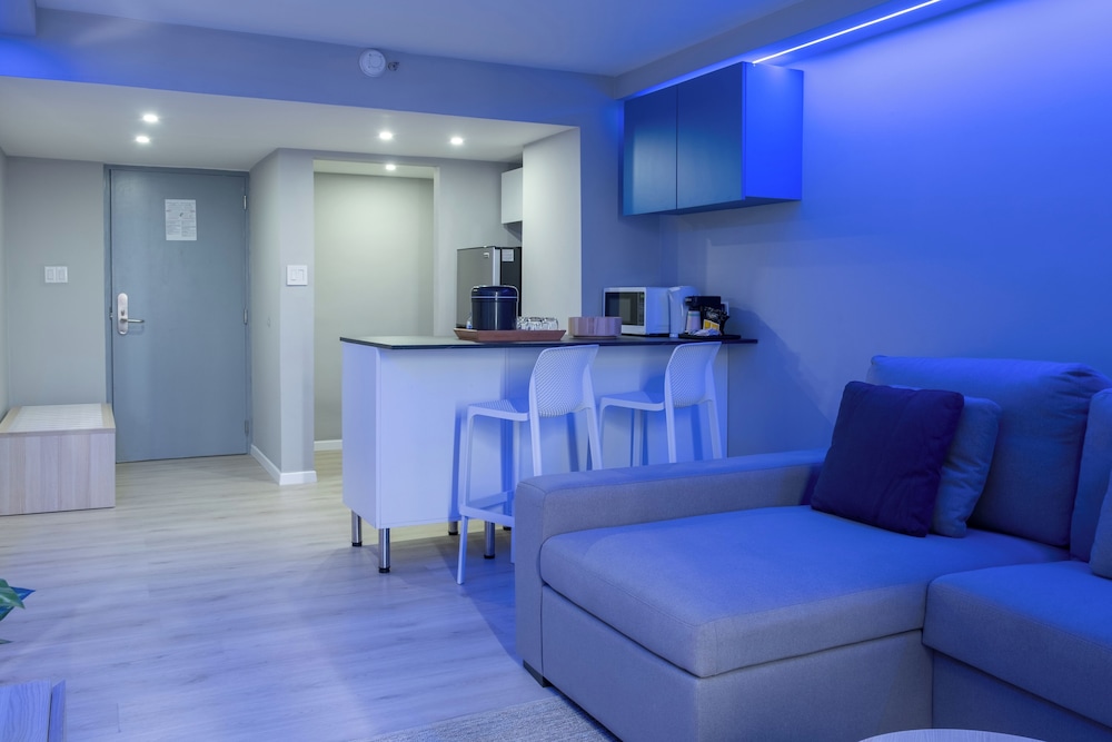 tryp by wyndham aruba adults only hotel