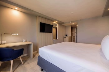 tryp by wyndham aruba adults only hotel