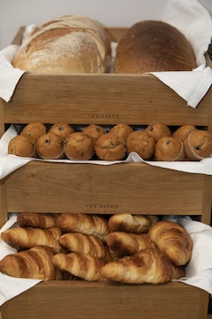 holiday inn express racecourse