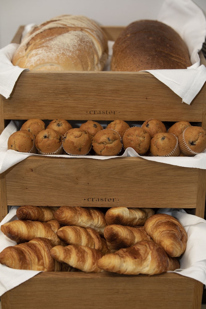 holiday inn express racecourse