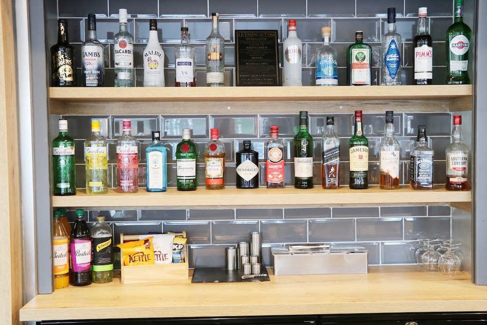 holiday inn express racecourse