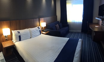 holiday inn express racecourse