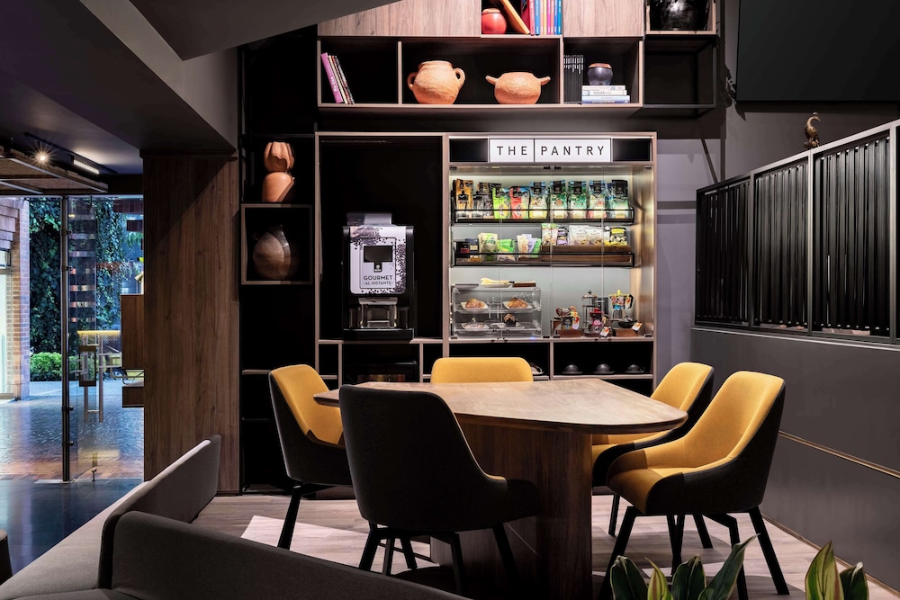 avani royal zona t bogota hotel