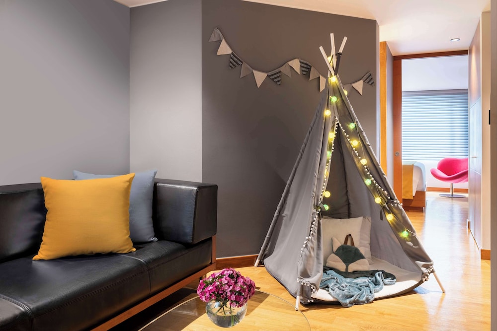 avani royal zona t bogota hotel