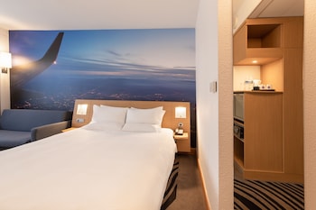 novotel wroclaw city