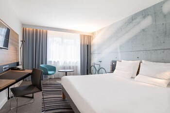 novotel wroclaw city