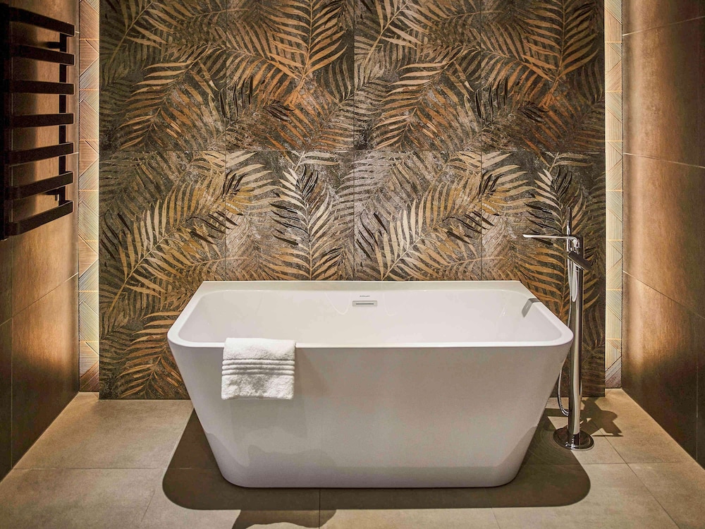 novotel wroclaw city