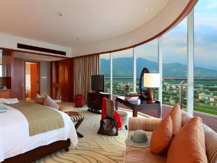 grand soluxe hotel and resort sanya