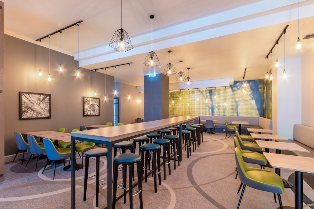 thistle express luton